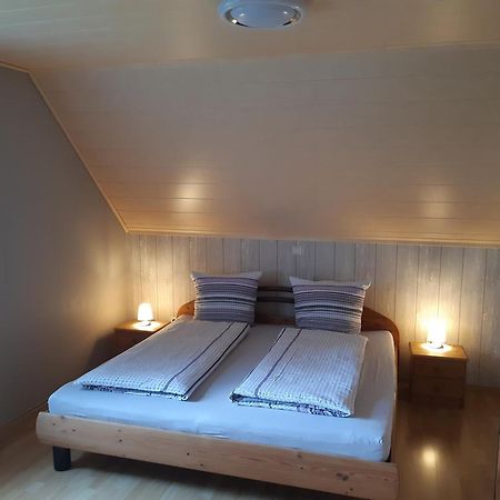 Ferienwohnung Van Den Berg Рийс Екстериор снимка